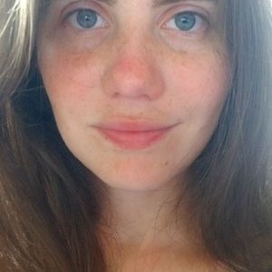 Meet your Posher, Carly